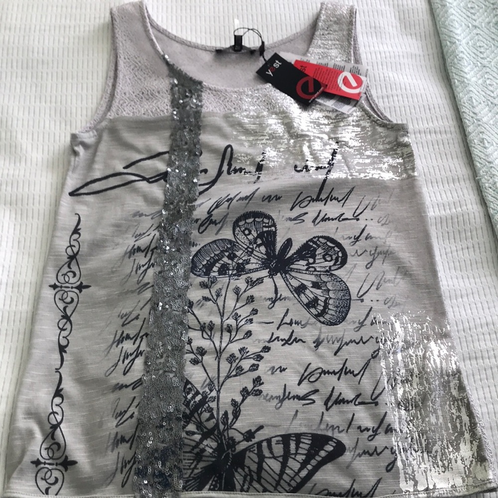 Yest chic tank top - Picture 2 of 3